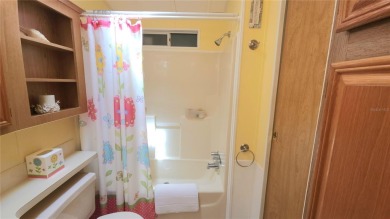 START ENJOYING FLORIDA IN THIS WELL-KEPT ONE BEDROOM, TWO on River Run Golf Links in Florida - for sale on GolfHomes.com, golf home, golf lot