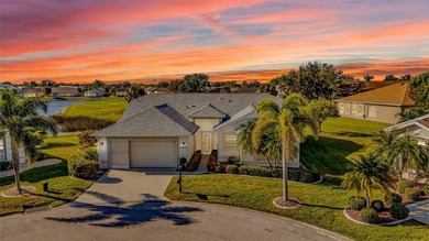 One or more photo(s) has been virtually staged. VERY LARGE home on Kings Gate Golf Club in Florida - for sale on GolfHomes.com, golf home, golf lot