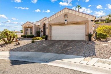 Beautifully maintained Sun City Summerlin gem on a PREMIUM on Highland Falls Golf Club in Nevada - for sale on GolfHomes.com, golf home, golf lot