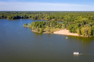 Lake Arrowhead Lake Access Home Site! Newly fashioned, this on Lake Arrowhead Golf Course - The Pines in Wisconsin - for sale on GolfHomes.com, golf home, golf lot