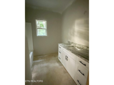 Stunning New Construction in Fairfield Glade- 3 Bed. 2 Bath on Druid Hills Golf Club in Tennessee - for sale on GolfHomes.com, golf home, golf lot