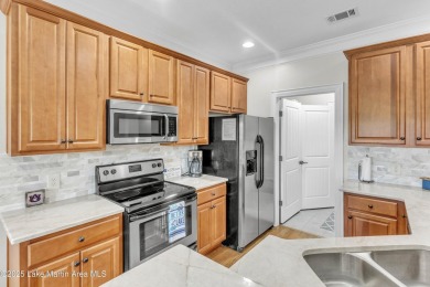 Welcome HOME! This 3-bedroom, 2-bath condo features fresh paint on Stillwaters Golf and Country Club in Alabama - for sale on GolfHomes.com, golf home, golf lot