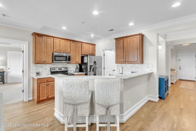 Welcome HOME! This 3-bedroom, 2-bath condo features fresh paint on Stillwaters Golf and Country Club in Alabama - for sale on GolfHomes.com, golf home, golf lot