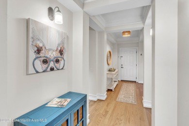 Welcome HOME! This 3-bedroom, 2-bath condo features fresh paint on Stillwaters Golf and Country Club in Alabama - for sale on GolfHomes.com, golf home, golf lot