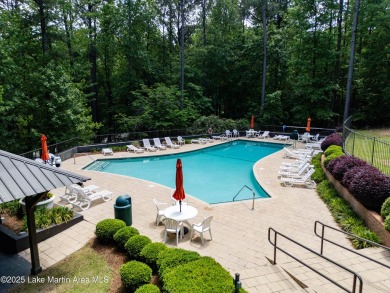 Welcome HOME! This 3-bedroom, 2-bath condo features fresh paint on Stillwaters Golf and Country Club in Alabama - for sale on GolfHomes.com, golf home, golf lot