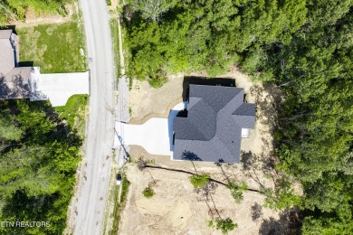 Stunning New Construction in Fairfield Glade- 3 Bed. 2 Bath on Druid Hills Golf Club in Tennessee - for sale on GolfHomes.com, golf home, golf lot
