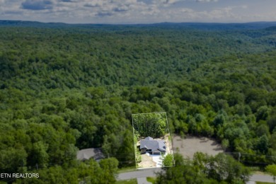 Stunning New Construction in Fairfield Glade- 3 Bed. 2 Bath on Druid Hills Golf Club in Tennessee - for sale on GolfHomes.com, golf home, golf lot