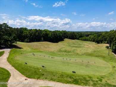 Welcome HOME! This 3-bedroom, 2-bath condo features fresh paint on Stillwaters Golf and Country Club in Alabama - for sale on GolfHomes.com, golf home, golf lot