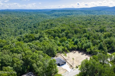 Stunning New Construction in Fairfield Glade- 3 Bed. 2 Bath on Druid Hills Golf Club in Tennessee - for sale on GolfHomes.com, golf home, golf lot