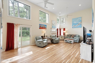 MUST SEE - 2 bedroom, 2.5 bath home located in the desirable on North Shore Country Club in North Carolina - for sale on GolfHomes.com, golf home, golf lot