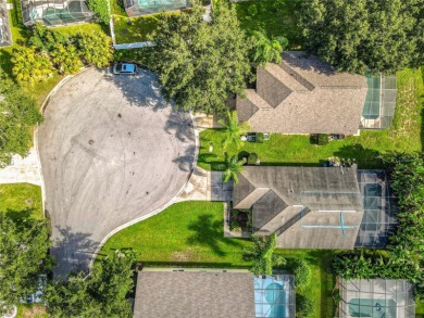 Located in the desirable guard gated Southern Dunes Golf on Southern Dunes Golf and Country Club in Florida - for sale on GolfHomes.com, golf home, golf lot