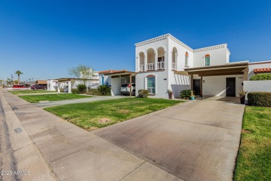 Look no further! This charming 2-bedroom townhome in the 55+ Sun on Sun City South Golf Course in Arizona - for sale on GolfHomes.com, golf home, golf lot