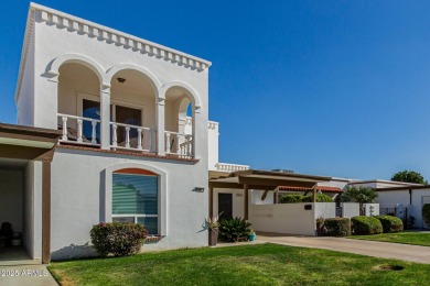 Look no further! This charming 2-bedroom townhome in the 55+ Sun on Sun City South Golf Course in Arizona - for sale on GolfHomes.com, golf home, golf lot