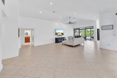 Welcome to 10255 Sunset Bend Drive, Boca Raton, FL 33428 -- on Boca Woods Country Club in Florida - for sale on GolfHomes.com, golf home, golf lot