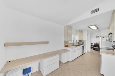 Welcome to 10255 Sunset Bend Drive, Boca Raton, FL 33428 -- on Boca Woods Country Club in Florida - for sale on GolfHomes.com, golf home, golf lot