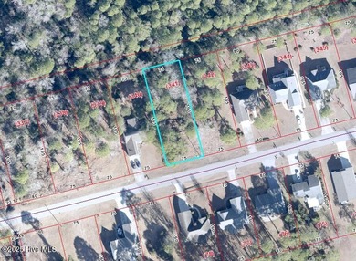Build your ideal home on this generous 0.329-acre lot located in on Harbour Point Golf Club in North Carolina - for sale on GolfHomes.com, golf home, golf lot