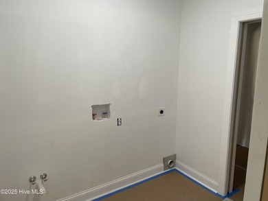 Golf Lifestyle Focus Gem!, Live on the Green - Luxury Golf Front on Seven Lakes Country Club in North Carolina - for sale on GolfHomes.com, golf home, golf lot