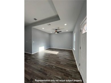 NEW CONSTRUCTION home featuring 3 bedroom 2 bath open floor plan on Hearne Municipal Golf Course in Texas - for sale on GolfHomes.com, golf home, golf lot