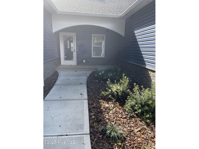 Golf Lifestyle Focus Gem!, Live on the Green - Luxury Golf Front on Seven Lakes Country Club in North Carolina - for sale on GolfHomes.com, golf home, golf lot