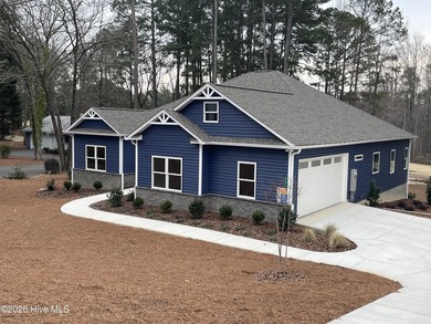 Golf Lifestyle Focus Gem!, Live on the Green - Luxury Golf Front on Seven Lakes Country Club in North Carolina - for sale on GolfHomes.com, golf home, golf lot