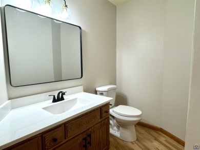 4 bedroom, 3 bathroom home that backs up to the golf course on Berkshire Golf Club in Kansas - for sale on GolfHomes.com, golf home, golf lot