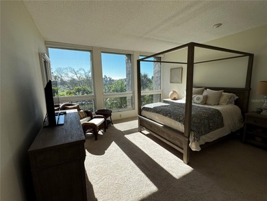 Spacious 3-Bedroom End-Unit Residence in Sought-After Beachplace on Links on Longboat Golf Club in Florida - for sale on GolfHomes.com, golf home, golf lot