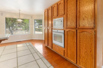 Presenting this traditional, single-story home on .39 acre with on La Contenta Golf Course in California - for sale on GolfHomes.com, golf home, golf lot