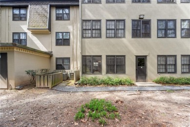 Beautiful 1 bed, 1 bath condo in the highly sought after gated on Cross Creek Golf Course in Georgia - for sale on GolfHomes.com, golf home, golf lot