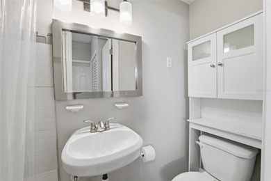 This beautifully maintained three-bedroom, two-bath home with a on The Dunedin Country Club in Florida - for sale on GolfHomes.com, golf home, golf lot