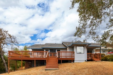 Presenting this traditional, single-story home on .39 acre with on La Contenta Golf Course in California - for sale on GolfHomes.com, golf home, golf lot