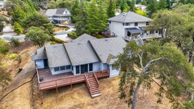 Presenting this traditional, single-story home on .39 acre with on La Contenta Golf Course in California - for sale on GolfHomes.com, golf home, golf lot
