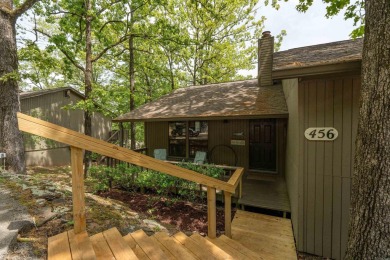 Look no further for your home away from home!! This beautiful on Red Apple Inn and Country Club in Arkansas - for sale on GolfHomes.com, golf home, golf lot