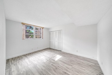 Roof, concrete restoration, balconies and railings special on Palm-Aire Country Club and Resort - The Oaks in Florida - for sale on GolfHomes.com, golf home, golf lot