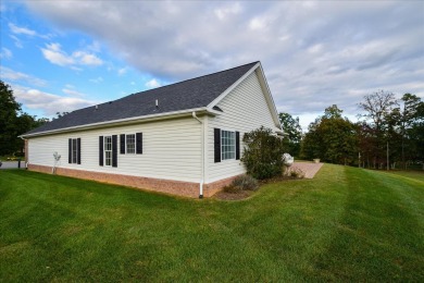Beautiful and well maintained one level patio home with many on Hanging Rock Golf Club in Virginia - for sale on GolfHomes.com, golf home, golf lot