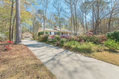 Beautiful ranch in popular Houndslake Country Club. Perfect on Houndslake Country Club in South Carolina - for sale on GolfHomes.com, golf home, golf lot