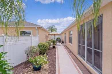 BOND PAID, MOSTLY FURNISHED, NEWER ROOF 2021, NO CARPET, BLOCK on The Links of Spruce Creek in Florida - for sale on GolfHomes.com, golf home, golf lot