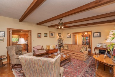 Beautiful ranch in popular Houndslake Country Club. Perfect on Houndslake Country Club in South Carolina - for sale on GolfHomes.com, golf home, golf lot