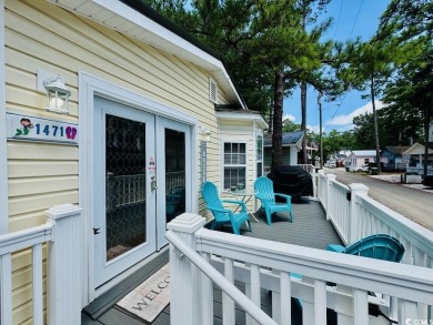 NEW LISTING IN OCEAN LAKES... WELL MAINTAINED, TURNKEY 2 BED/2 on Prestwick Country Club in South Carolina - for sale on GolfHomes.com, golf home, golf lot