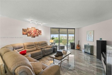 Welcome to your stunning approx. 2000 sqft condo, featuring on Inverrary Country Club in Florida - for sale on GolfHomes.com, golf home, golf lot