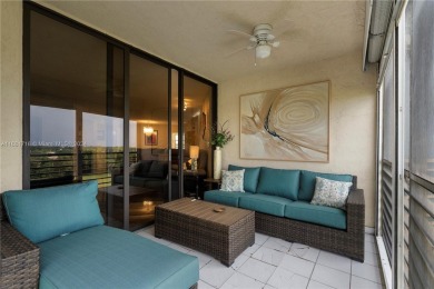 Welcome to your stunning approx. 2000 sqft condo, featuring on Inverrary Country Club in Florida - for sale on GolfHomes.com, golf home, golf lot