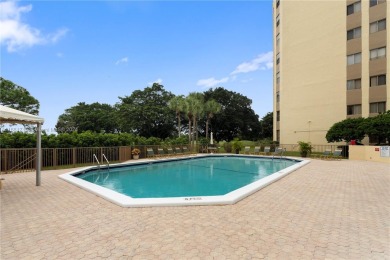 Welcome to your stunning approx. 2000 sqft condo, featuring on Inverrary Country Club in Florida - for sale on GolfHomes.com, golf home, golf lot