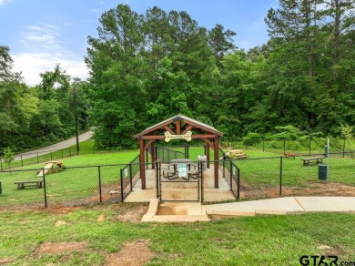 This home has so much potential and offers an affordable entry on Hide-A-Way Lake Golf Course in Texas - for sale on GolfHomes.com, golf home, golf lot