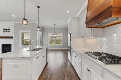 New listing, priced to sell! This beautiful home in Salem Woods on Nutters Chapel Golf and Country Club in Arkansas - for sale on GolfHomes.com, golf home, golf lot