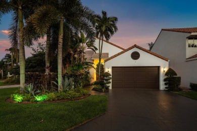 Stunning 3BR/2.5BA lakefront pool home in Newport Bay Club! This on St. Andrews Country Club of Boca Raton in Florida - for sale on GolfHomes.com, golf home, golf lot