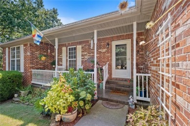 Beautiful and well loved home, nestled in Bella Vista Highlands on Branchwood Golf Course in Arkansas - for sale on GolfHomes.com, golf home, golf lot