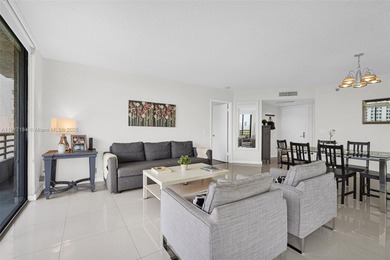 Amazing opportunity in the heart of Aventura. This bright on Turnberry Isle Resort and Club in Florida - for sale on GolfHomes.com, golf home, golf lot