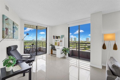 Amazing opportunity in the heart of Aventura. This bright on Turnberry Isle Resort and Club in Florida - for sale on GolfHomes.com, golf home, golf lot