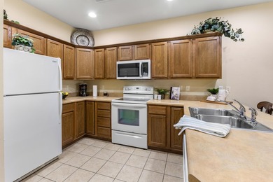 Turnkey. Golf course views. Rare lock-off layout. This fully on Thousand Hills Golf Resort in Missouri - for sale on GolfHomes.com, golf home, golf lot