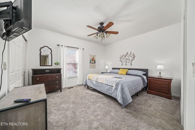 Beautifully Updated Home with views of Druid Hills golf course on Druid Hills Golf Club in Tennessee - for sale on GolfHomes.com, golf home, golf lot