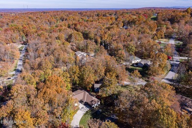 Beautifully Updated Home with views of Druid Hills golf course on Druid Hills Golf Club in Tennessee - for sale on GolfHomes.com, golf home, golf lot